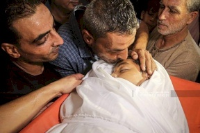غزة: تشييع جثمان الشهيد الطفل أبو النيل