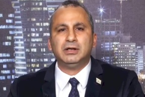 سياسي إسرائيلي: حاكم عربي معرض للاغتيال أو لانقلاب على حكمه في الأشهر المقبلة