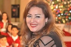 شاهد أول صورة للفنانة نهال عنبر بعد إصابتها بارتجاج في المخ