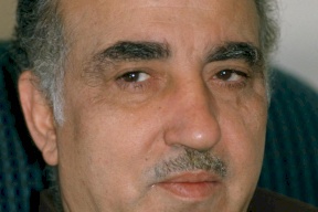 الرئيس ينعى أم إياد زوجة المناضل الوطني الكبير الشهيد أبو إياد