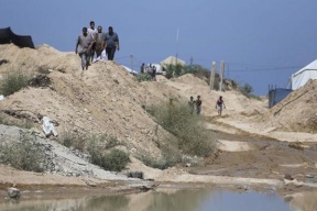 انتشال جثامين 3 عمال من نفق حدودي بين غزة ومصر