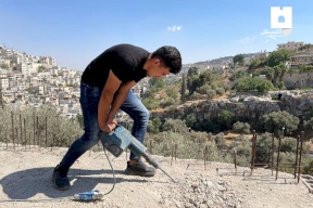الاحتلال يجبر مقدسيا على هدم منزله في سلوان