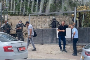 "عملية جلبوع".. تفتيشات واعتقالات بحثاً عن الأسرى الستة في الداخل