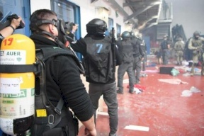 اقتحام قسم الأسرى في "عسقلان" واجراء عمليات تفتيش همجية