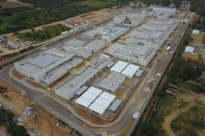 ثغرة جديدة.. مخططات سجن إسرائيلي منشورة على الانترنت