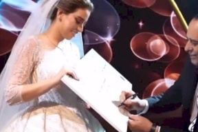 أردني يهدي ابنته 50 ألف دينار في حفل زفافها