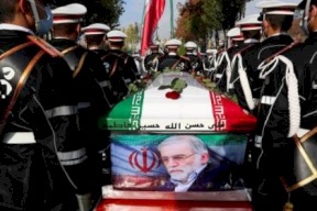 صحيفة تكشف عن هوية القاتل: هكذا تم اغتيال العالم النووي الإيراني محسن فخري زاده