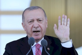 أردوغان: لا أستطيع القول إن بداية عملنا مع بايدن جيدة