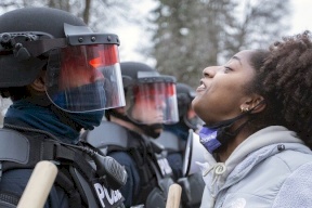 تلاميذ مدرسة أمريكية يطالبون بإعادة العبودية