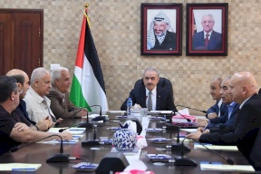 رئيس الوزراء يترأس اجتماعا لقادة الأجهزة الأمنية في الخليل (فيديو)