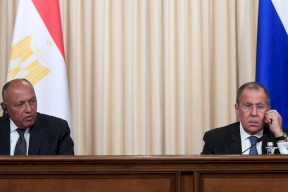 لافروف وشكري يبحثان في موسكو حل الأزمات في الشرق الأوسط وإفريقيا