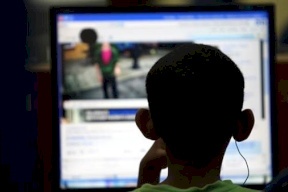ما حقيقة تسبب طفل صيني عمره 13 عاما في أعطال منصات فيسبوك؟