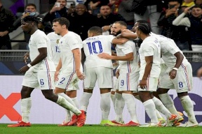 فرنسا تتوج بكأس النسخة الثانية لدوري الأمم الأوروبية على حساب إسبانيا