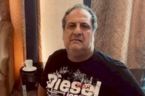 بعد ظهوره على كرسي متحرك.. خالد الصاوي يكشف حالته الصحية