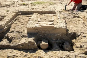 ضجة كبيرة في مصر بعد هدم مقابر وخروج أكفنة موتى