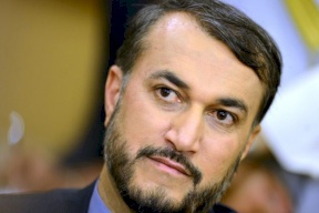 اتصال غير مألوف.. وزير خارجية إيران يهاتف نظيره الأردني