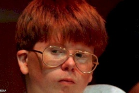 ارتكب جريمة مروعة بسن 13 عاما.. "القاصر القاتل" حر طليق