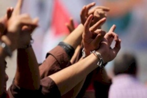 سبعة أسرى يواصلون إضرابهم عن الطعام رفضا لاعتقالهم الإداري