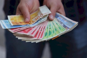 مستشار اشتية: السلطة تعيش وضعا ماليا هو الأسوأ منذ قيامها