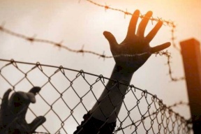 سبعة أسرى يواصلون إضرابهم عن الطعام وسط تحذيرات من خطورة وضعهم الصحي