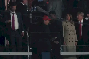 هل تكره ميلانيا ترامب زوجها.. فيديو جديد يعرض "جزءا من الثانية" يثير جدلا واسعا