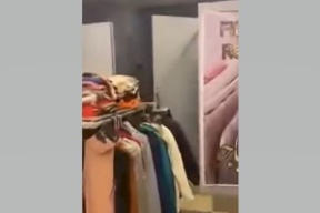 مصر.. "مفاجأة" بواقعة تصوير الفتيات أثناء تبديل ملابسهن بمحل شهير