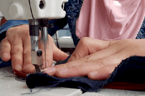 ماتت بسبب مديرها- والدة "خياطة الأردن" تكشف المستور (فيديو)