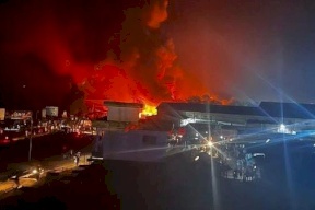 فيديو- مخاوف من مصرع أكثر من 100 شخص بانفجار ناقلة وقود في سيراليون