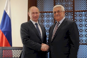 الرئيس عباس يزور موسكو ويتلقي ببوتين أواخر الشهر الجاري