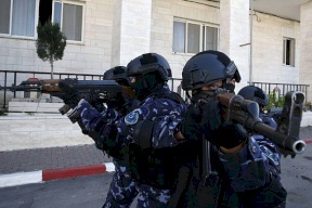 الشرطة والأمن الوقائي يحبطان وقوع جريمة قتل في رام الله