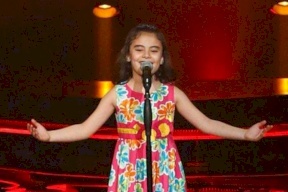 نجمة "ذا فويس كيدز" غنى بو حمدان تفاجئ الجمهور بملامحها