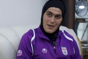 بعد أيام من اتهامها بأنها رجل.. حارسة المنتخب الإيراني تكشف عن أول تحرك تجاه الاتحاد الأردني لكرة القدم