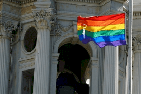 مجلس النواب في تشيلي يقر مشروع قانون زواج المثليين