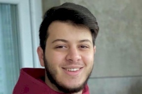 شاهد| نجم طيور الجنة المعتصم مقداد يُفاجئ المتابعين بهذه الصورة!