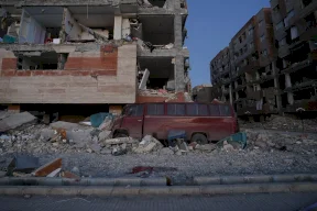 زلزال قوي يهز محافظة خراسان الجنوبية شرق إيران