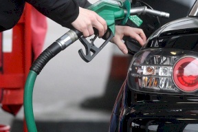 انخفاض على أسعار الوقود في إسرائيل