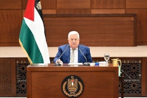 الرئيس: إذا لم يتراجع الاحتلال عن ممارساته سنتخذ قرارات حاسمة