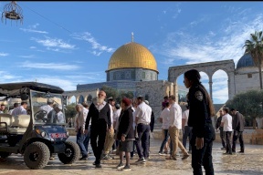 مستوطنون يقتحمون "الأقصى"