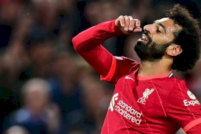 طلب غريب لمحمد صلاح من شخصية مشهورة.. فهل يستجيب؟