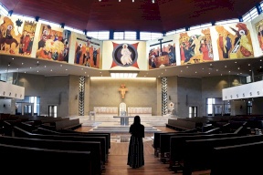 البحرين تفتتح أكبر كنيسة كاثوليكية في الخليج العربي