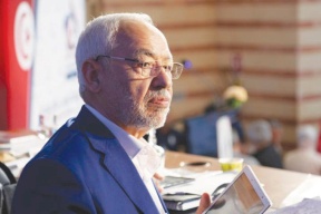 حركة النهضة في تونس ترفض إلغاء الدستور