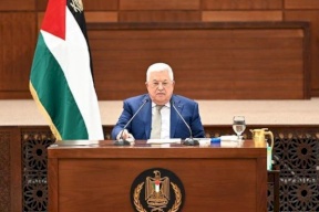 صحيفة: دول إقليمية مررت رسائل للرئيس عباس بشأن إطلاق عملية سياسية