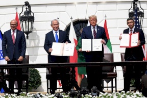 نتنياهو حاول الانسحاب من الاتفاق مع الإمارات قبل إعلانه بيوم