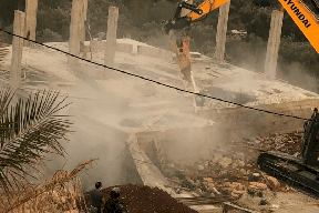 الاحتلال يهدم منزلا قيد الانشاء في بلدة نحالين غرب بيت لحم