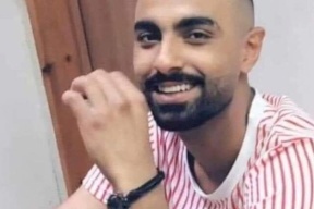 ما الذي يجري في مخيم عقبة جبر ، ومن المسؤول عن وفاة الشاب أمير اللداوي ؟؟