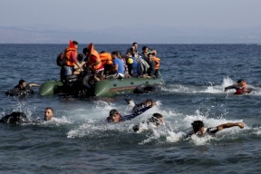 إعادة جثامين 16 مهاجرا قضوا ببحر المانش إلى العراق