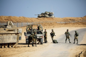 سياسي إسرائيلي: قد يتحتم علينا إعادة احتلال الضفة الغربية