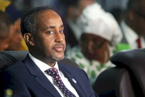 الصومال.. رئيس الوزراء يشكل لجنة للتحقيق في "محاولة الانقلاب" عليه