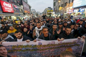 مسيرة دعم وإسناد للأسير ناصر أبو حميد وسط رام الله