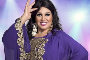 الفنانة فيفي عبده تعلن عن أسعار اللقاء والتصوير معها في الإمارات!